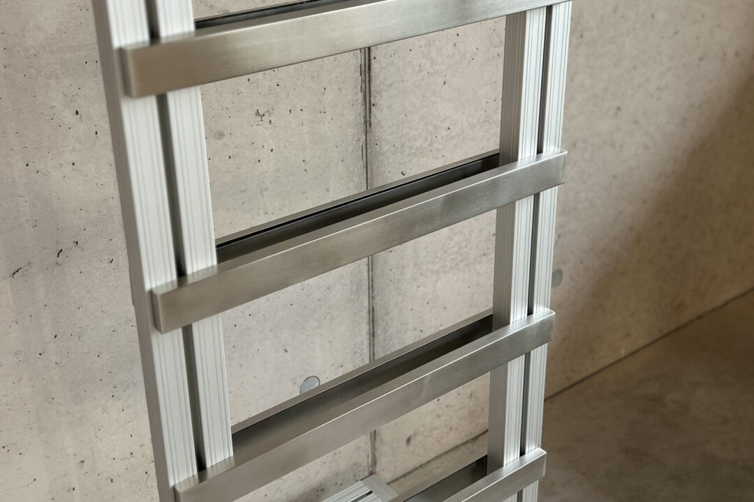 20240729_Werkzeuggestelle aus Aluminium B 600 mm-03.jpg